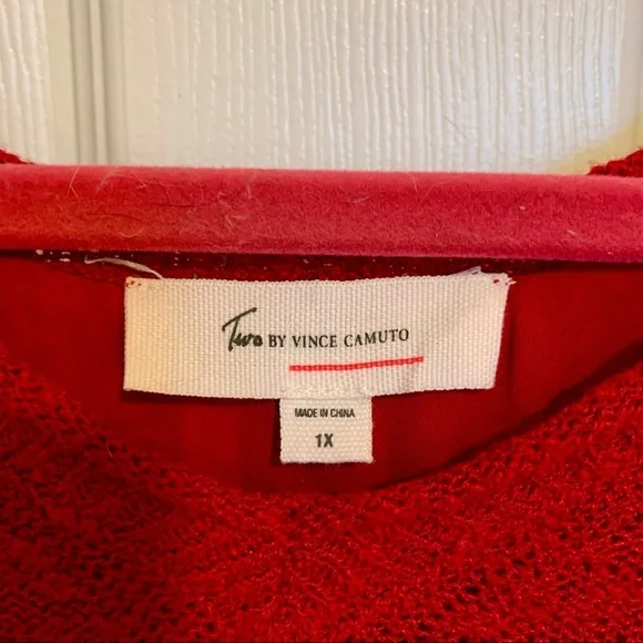 Two by Vince Camuto Lightweight Sweater - Picture 9 of 11